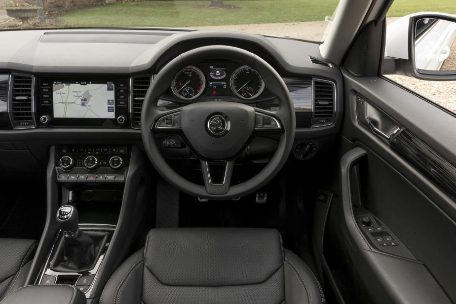 Панель приборов Skoda Kodiaq 4x4 2016 года  (UK) (фото 39 из 41)